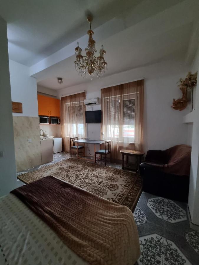 Камера Хранения Chişinǎu Buitenkant foto